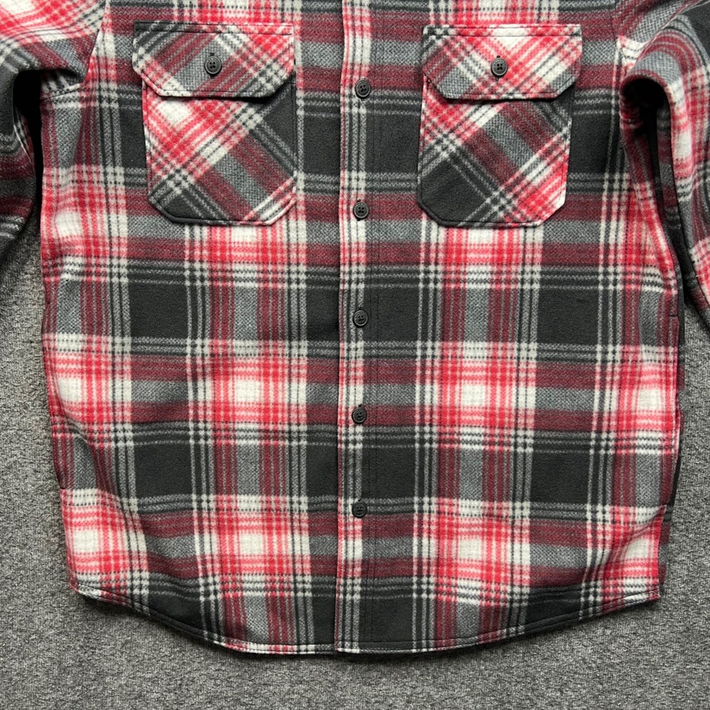 Wrangler Fleece Shirt Mens Medium Red Black Plaid Authentics Long Sleeve Button - Picture 10 of 16